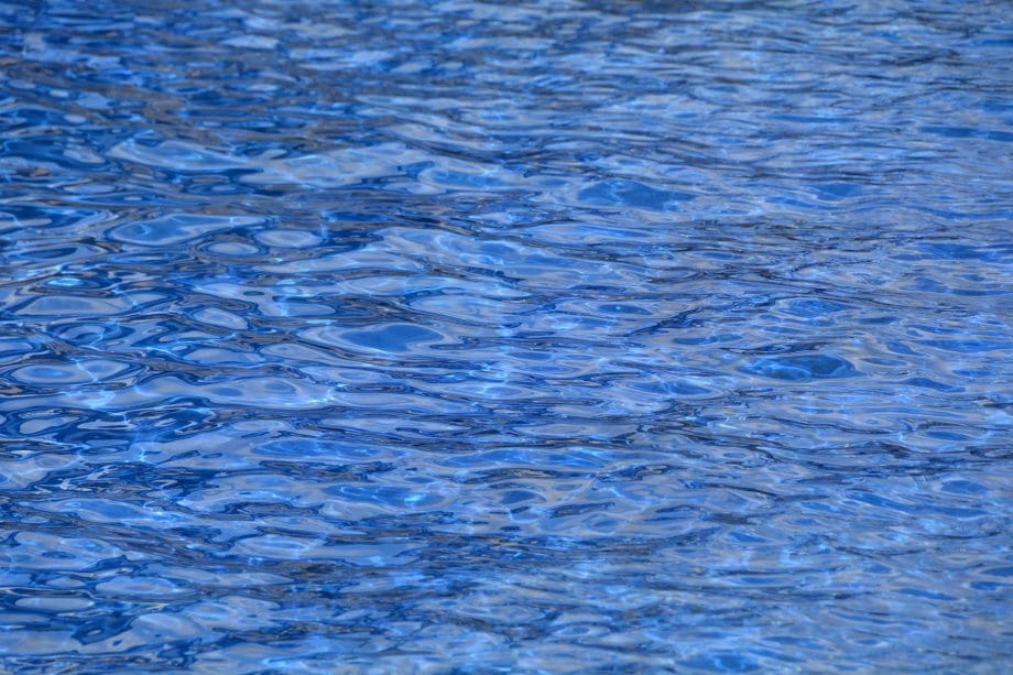 Wasser eines Pools