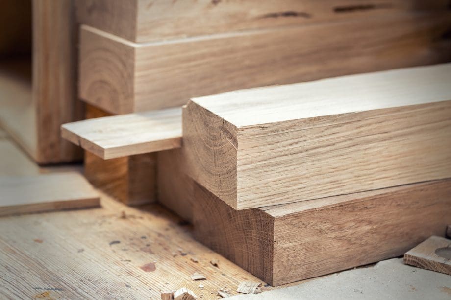 Holz und Hölzer