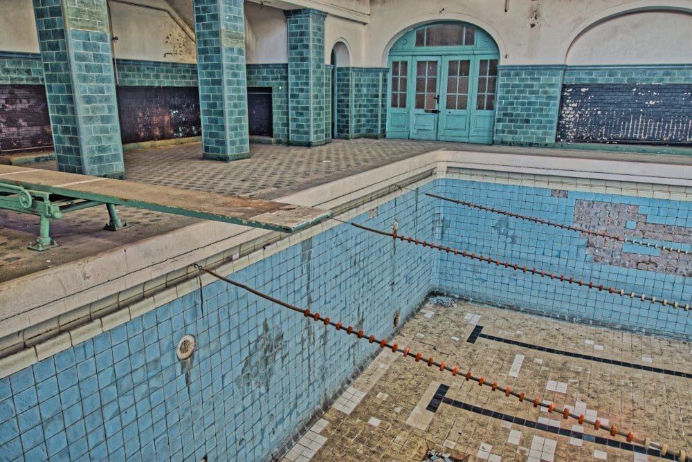 Schwimmbad
